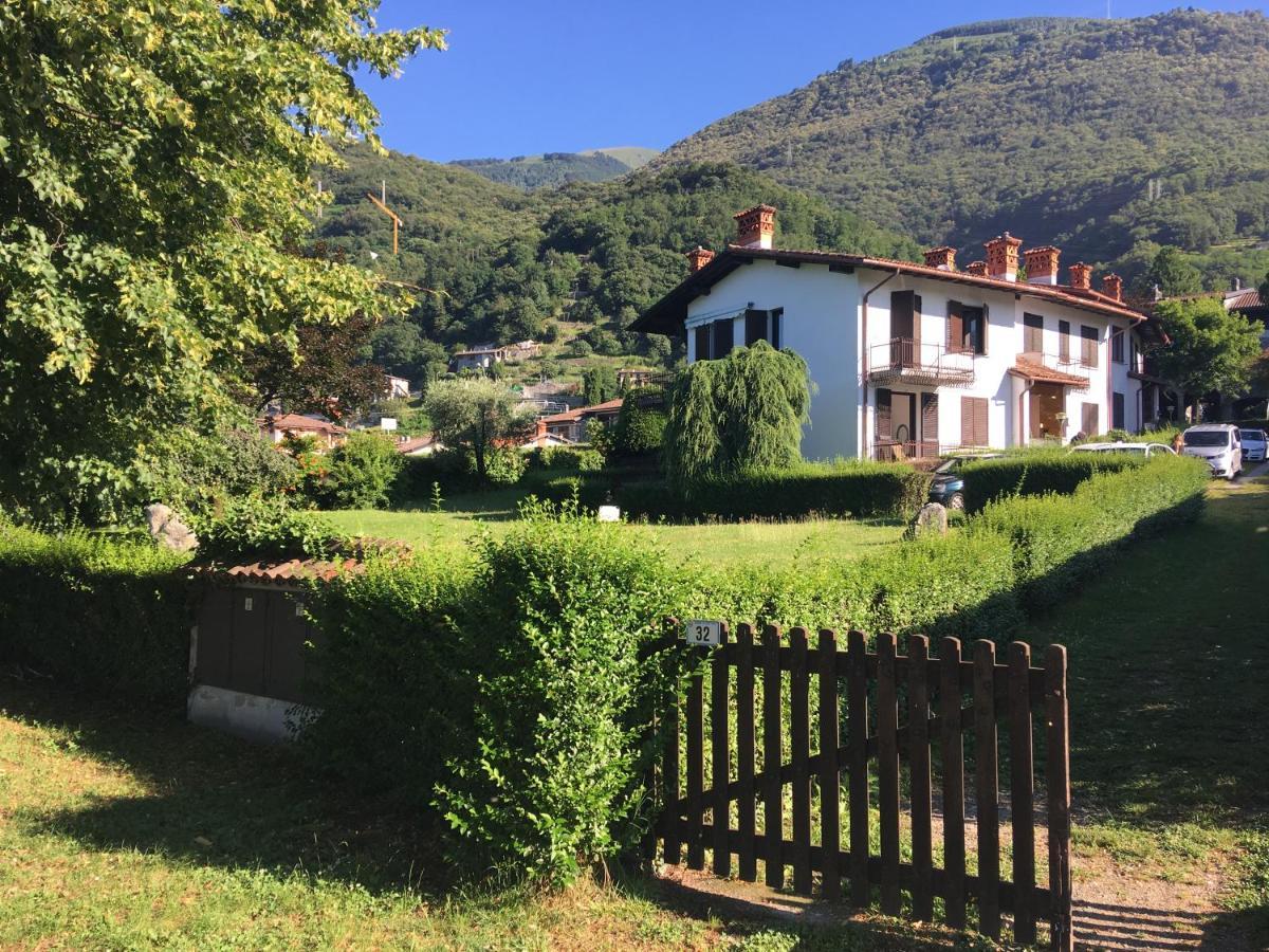 Favoloso Appartamento Fronte Lago, Gera Lario Eksteriør billede